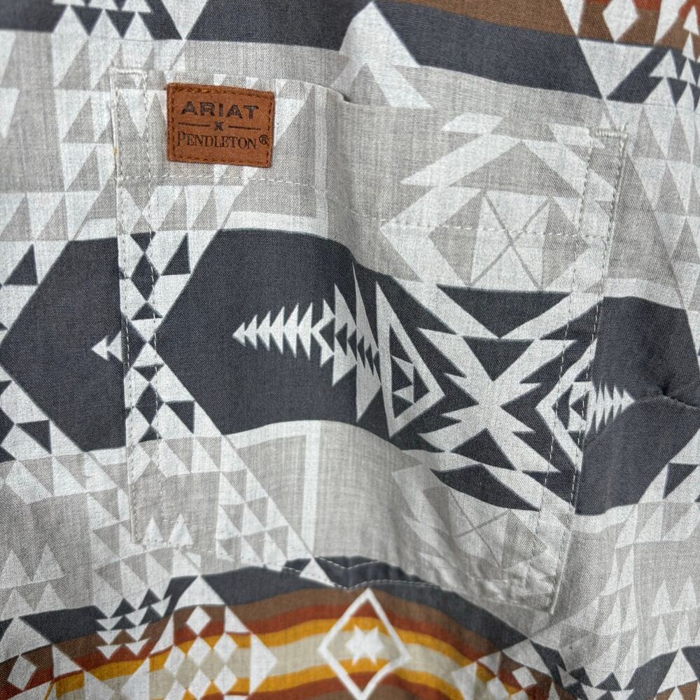 Ariat x Pendleton Multicolor Aztec Relaxed Fit Lo… - image 8